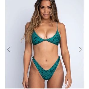 ISO skatie seabrook swim